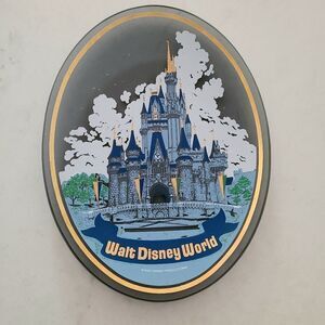 VTG Walt Disney World Cinderella Castle Decorative Shadow Glass Painted Plate